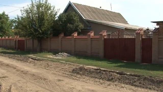 В селе Незавертайловка ведутся работы по ремонту дорог и прокладке новых водопроводных сетей смотреть онлайн