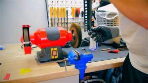 Как Сделать Крутое Компьютерное Кресло Из Сидения Авто - 200К Спецвыпуск