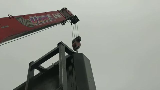 Маник на ремонт смотреть онлайн