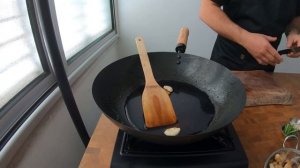 Горячий салат с курицей ? Быстро, просто и вкусно!