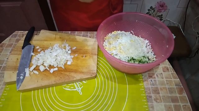 ПЯТЬ ПРАЗДНИЧНЫХ БЛЮД ПП, МЯСНАЯ ЗАКУСКА НИЗКОКАЛОРИЙНЫЕ ОЛИВЬЕ И КРАБОВЫЙ.НАШИ РЕЦЕПТЫ ИЗ ПРОШЛОГО смотреть онлайн