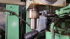 2к52-1 продам радиально-сверлильный станок