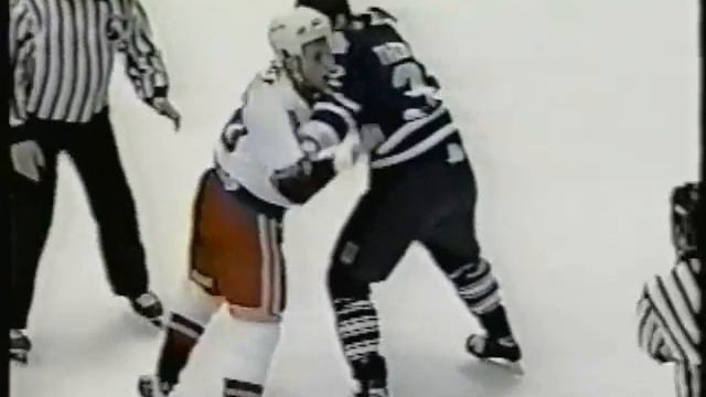 More Skating than Fighting: Thornton vs Stock смотреть онлайн
