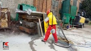 Пескоструйная очистка дерева влажная и сухая