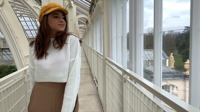 Kew Gardens in London, Natural Hair Care and more with Herbal Essences смотреть онлайн