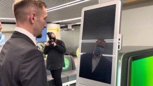 Снятие денег без карты и телефона в офисе Сбера