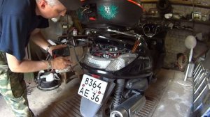 Замена аккумулятора на YAMAHA GRAND MAJESTY Battery replacement