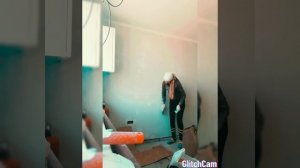 Кому нужен штукатур - Маляр?)