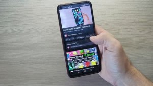 КАК СЛУШАТЬ ВИДЕО И МУЗЫКУ С ВЫКЛЮЧЕННЫМ ЭКРАНОМ НА СМАРТФОНЕ