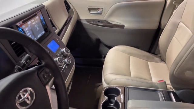 2015 Toyota Sienna 5dr 7-Pass Van XLE Premium AWD (Natl) смотреть онлайн