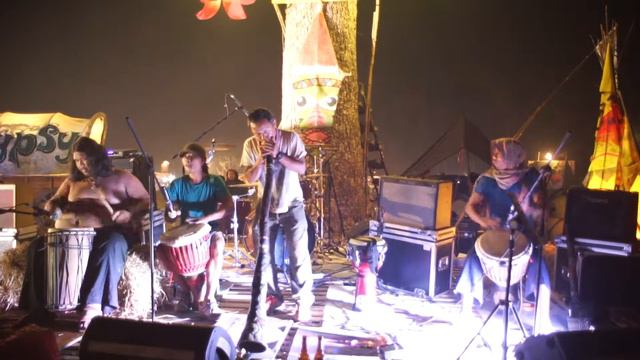 Djembe&Digiridoo By WooDoo band Live In Khao Yai Gypsy Music Camp 3 смотреть онлайн