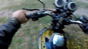 Пробивает вилку мотоцикла. Эксперимент и решение!