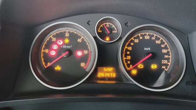 запуск Зафира Б z19dth холодный (стартер) смотреть онлайн