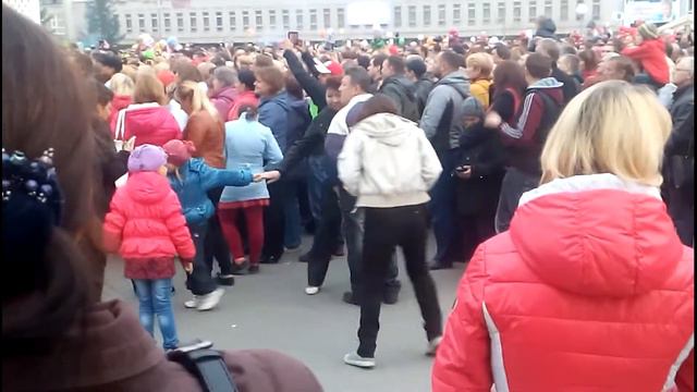 Алкаши гуляют смотреть онлайн