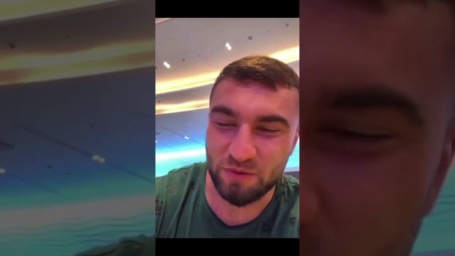 Калмыков подколол Куриева на видео где тот выкинул снюс. Поп мма.