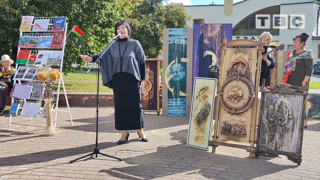 День библиотек "Мы служим книге, чтобы книга служила людям"