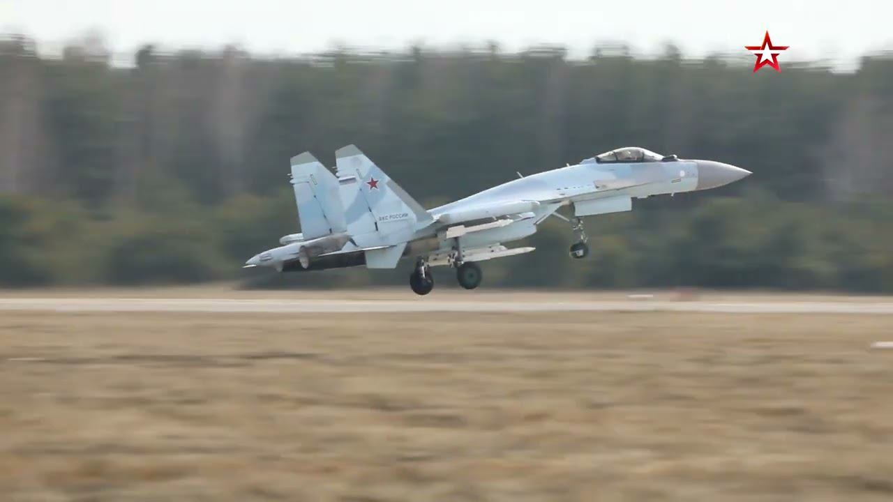 В МО РФ показали кадры применения Су-35 в ходе спецоперации на Украине