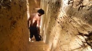 Строительство секретного подземного дома в джунглях