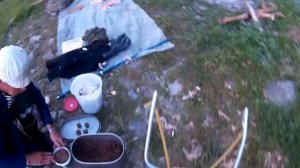 Самодельная рогатка для прикормки рыбы