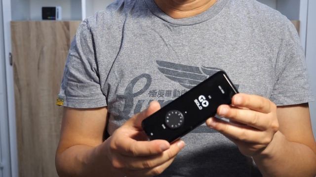 TC Helicon GO Solo Mini USB Audio Interface for Mobile Devices - Review & Sound Test смотреть онлайн