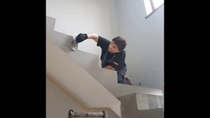 Микроцемент Topciment. Краткий обзор декорирования лестницы.