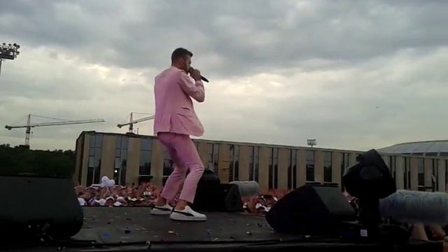 Макс Барских - Попрошу | Подруга-ночь | Туманы (Europa Plus Live 2017) смотреть онлайн