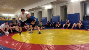 Проход в ноги через обманное действие. Шамиль Османов