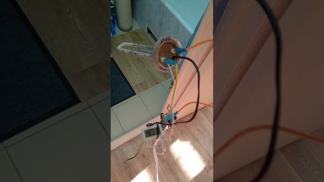 Если включил Водонагреватель без воды.Что произойдет?Эксперимент неповторять. смотреть онлайн