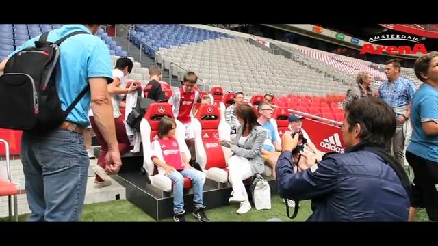 Amsterdam ArenA Stadion Tour смотреть онлайн