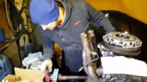 Устанавливаем сцепление на мотор BMW