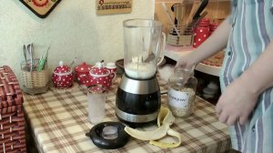 Банановый смузи с овсяными хлопьями