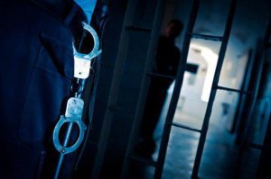 РИТУАЛ ПОМОЧЬ ТЕМ, КТО В СИЗО. ПРОВОДЯТ РОДНЫЕ И ДРУЗЬЯ. ВЕДЬМИНА ИЗБА. ИНГА ХОСРОЕВА.mp4