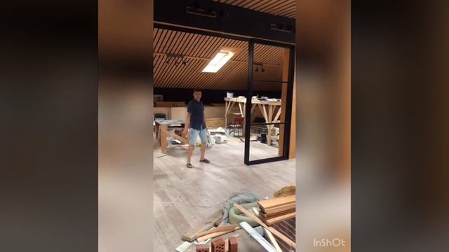 Лофт Перегородка Цикличная или телескопическаяс с двумя ответными полотнами смотреть онлайн