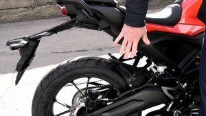 Мотоцикл HIRO в черно-оранжевом исполнении. Тест драйв.