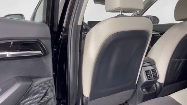 Kia Seltos смотреть онлайн