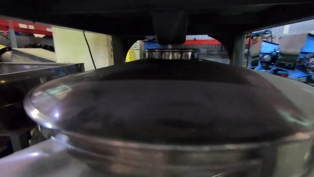 Мельница MF-500 измельчает КОПЫТА смотреть онлайн