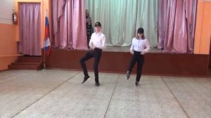 кей-поп (бтс) танец в школе на день учителя