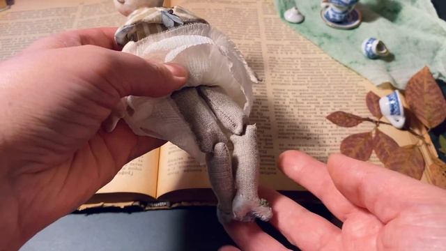 Что под платьем у куклы?! Как выглядит коллекционная кукла ручной работы, смотрим вблизи?