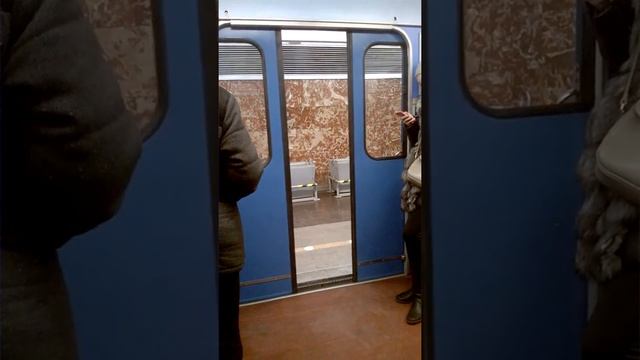 Московские ворота из 9050 смотреть онлайн