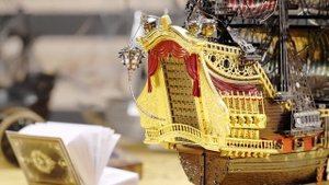 Piececool 3d metal puzzle for adults - Queen Anne's Revenge model kits