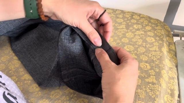 Как подшить классические брюки? Просто посмотрите видео.