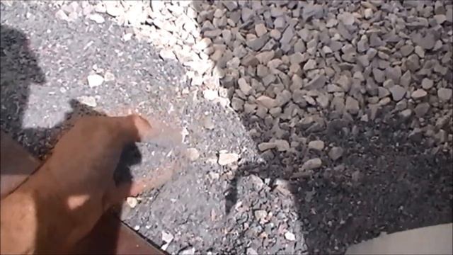 Укладка полимерпесчаной плитки на гранитный отсев.