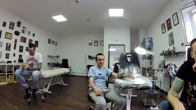 =Сергей Симонов новая Татуха в виде банки охоты. Бьем татуировки как на зоне= смотреть онлайн