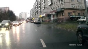 "Скорая" едет по встречке