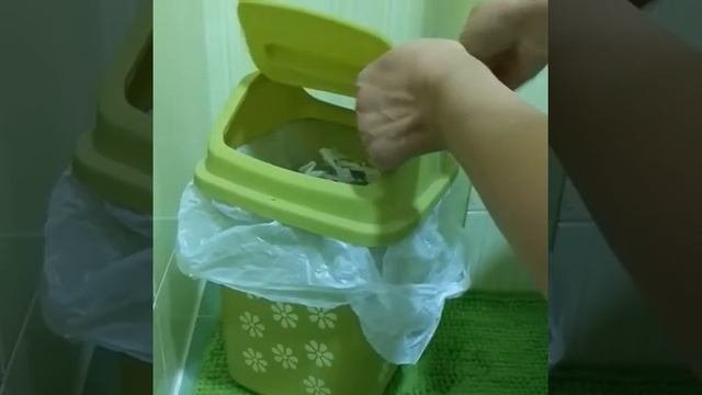 как устроить  удобно туалетную бумагу в туалете .
