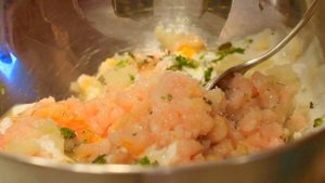 Куриные котлеты в пароварке