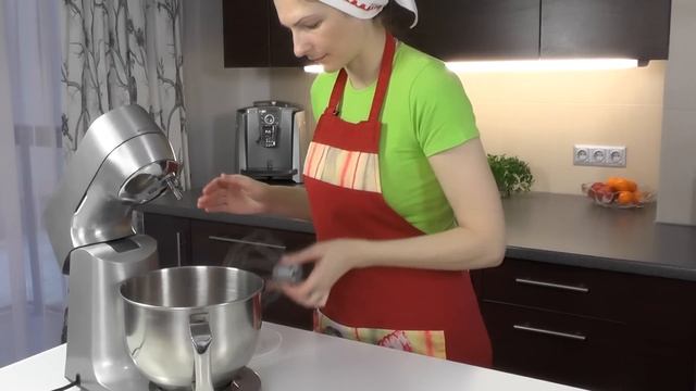 Бисквитное слоеное пирожное видео рецепт
