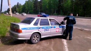 Разговор с ГИБДД беспредельщиками на трассе