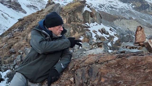 Непал: Аннапурну. Старец Константин в Чаше Мира.