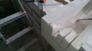 Кладка стен из газо(пено)блоков .U блок своими руками